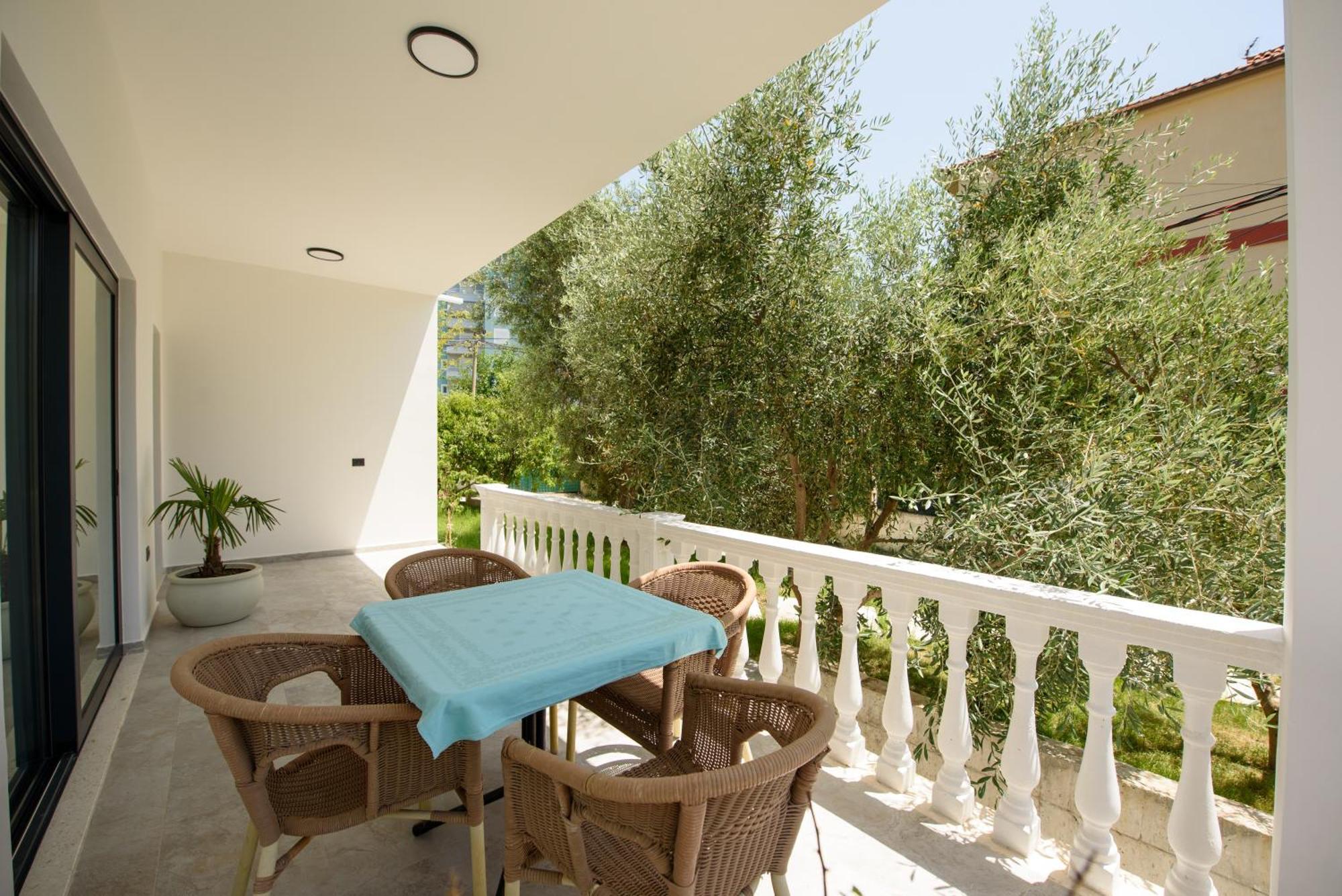Olivium Rooms Vlorë Exterior foto